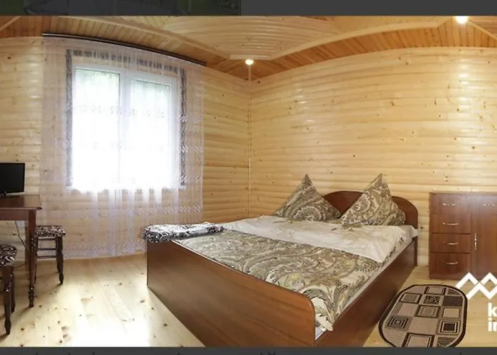 ,,над потічком,,